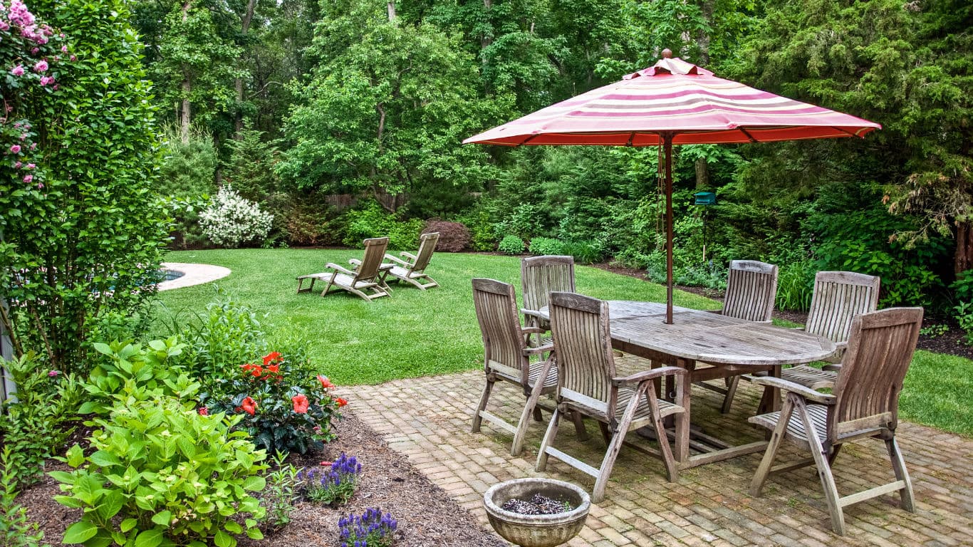 Blog post 5 Tips for Paver Landscaping image