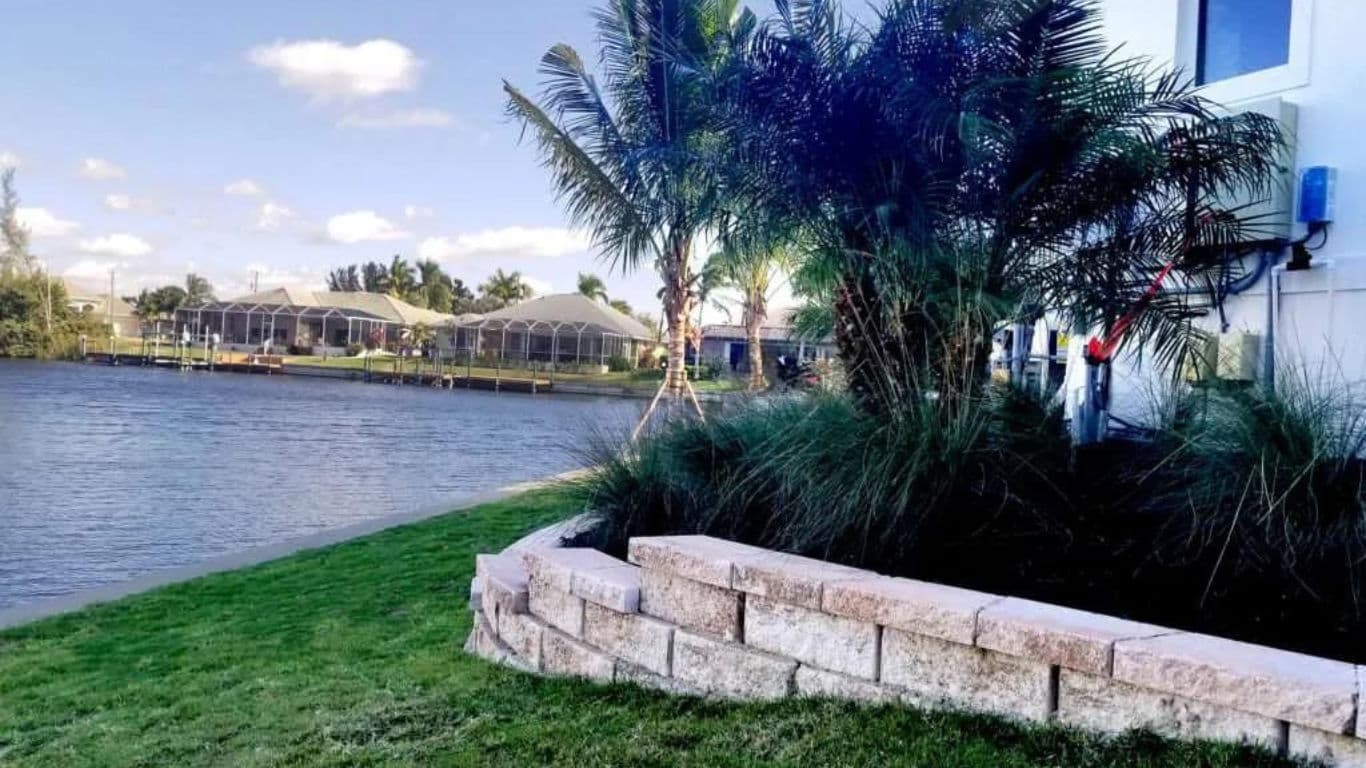 Blog post 5 Benefits of a Paver Retaining Wall image
