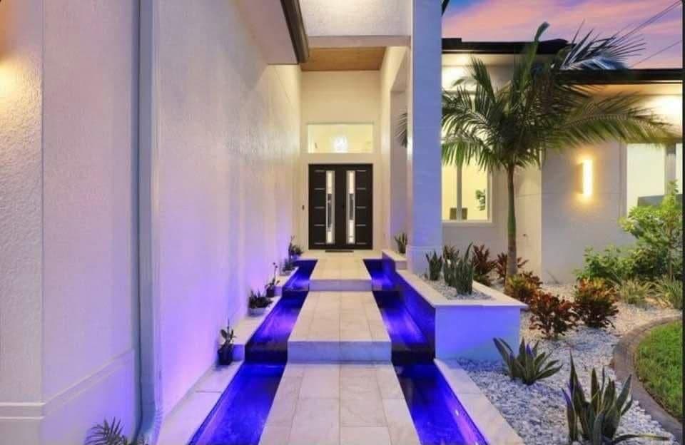Waterfall Entry Steps Built With Diana Royale Marble image