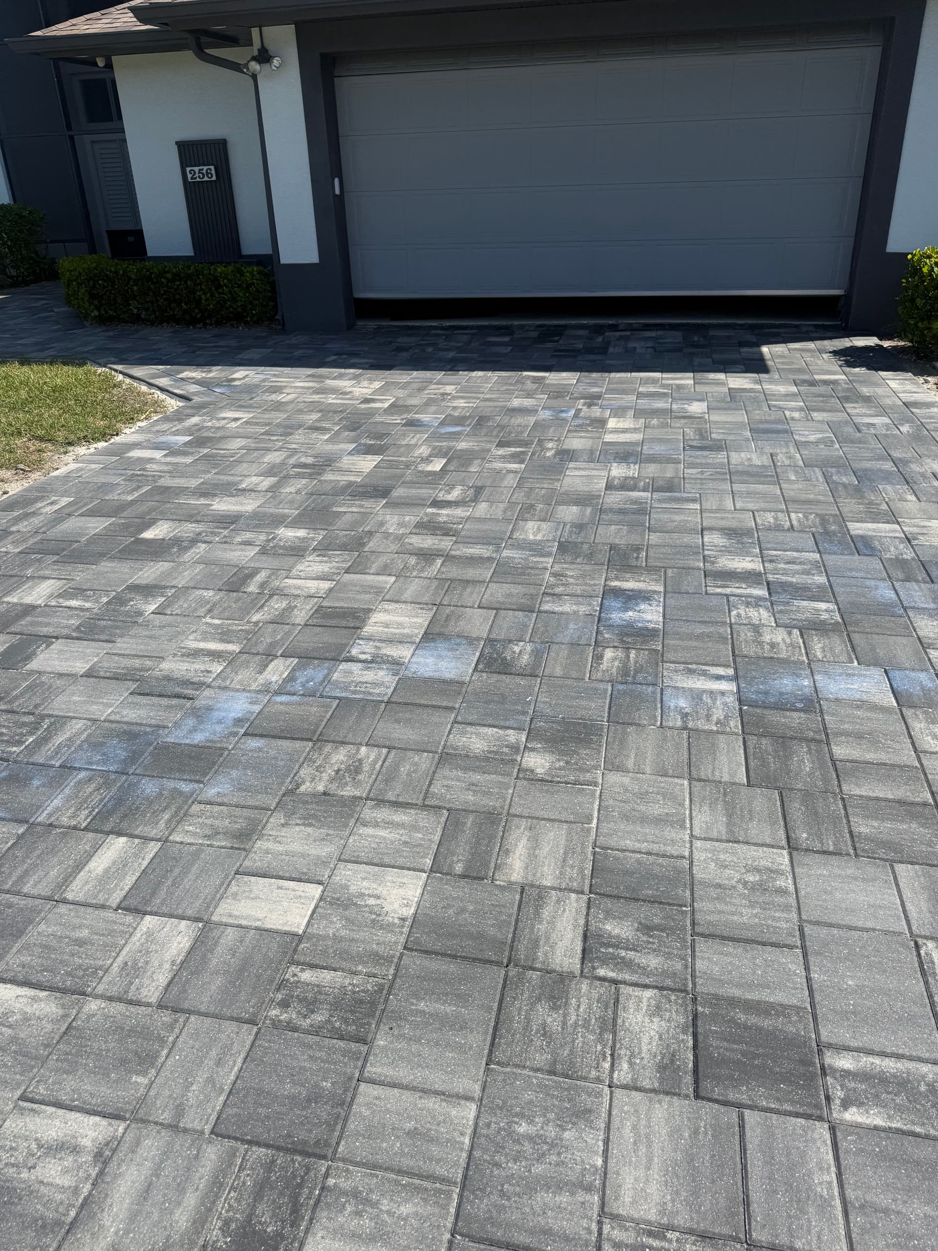 Paver Driveway Installation That Actually Holds Up image